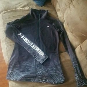 Under Armour 1/2 zip pull over